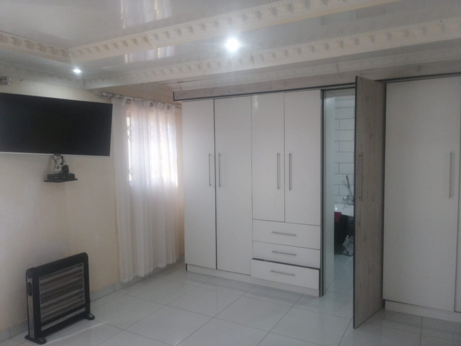 3 Bedroom Property for Sale in Botshabelo Free State